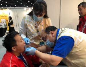 Lire la suite de l'article Pulpdent Corporation fait don de vernis fluoré, de produits de scellement et de miroirs dentaires aux Jeux olympiques spéciaux d’Abu Dhabi.